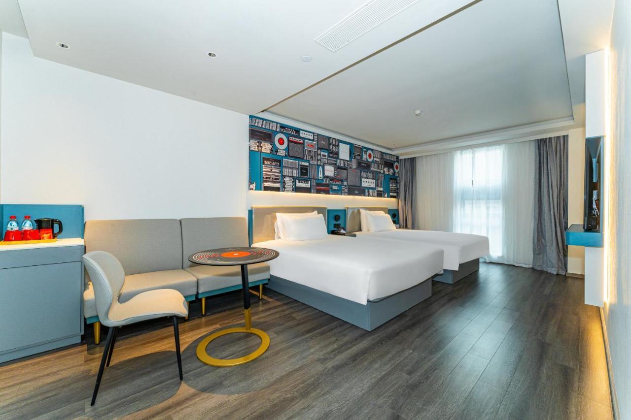 Ibis Styles Hotel - 260M From Guangji Street Subway Station Xian Bagian luar foto